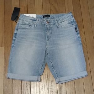 NWT SILVER JEANS SUKI MID RISE CURVY JEAN SHORTS WOMENS 29 BERMUDA SHORTS 8
